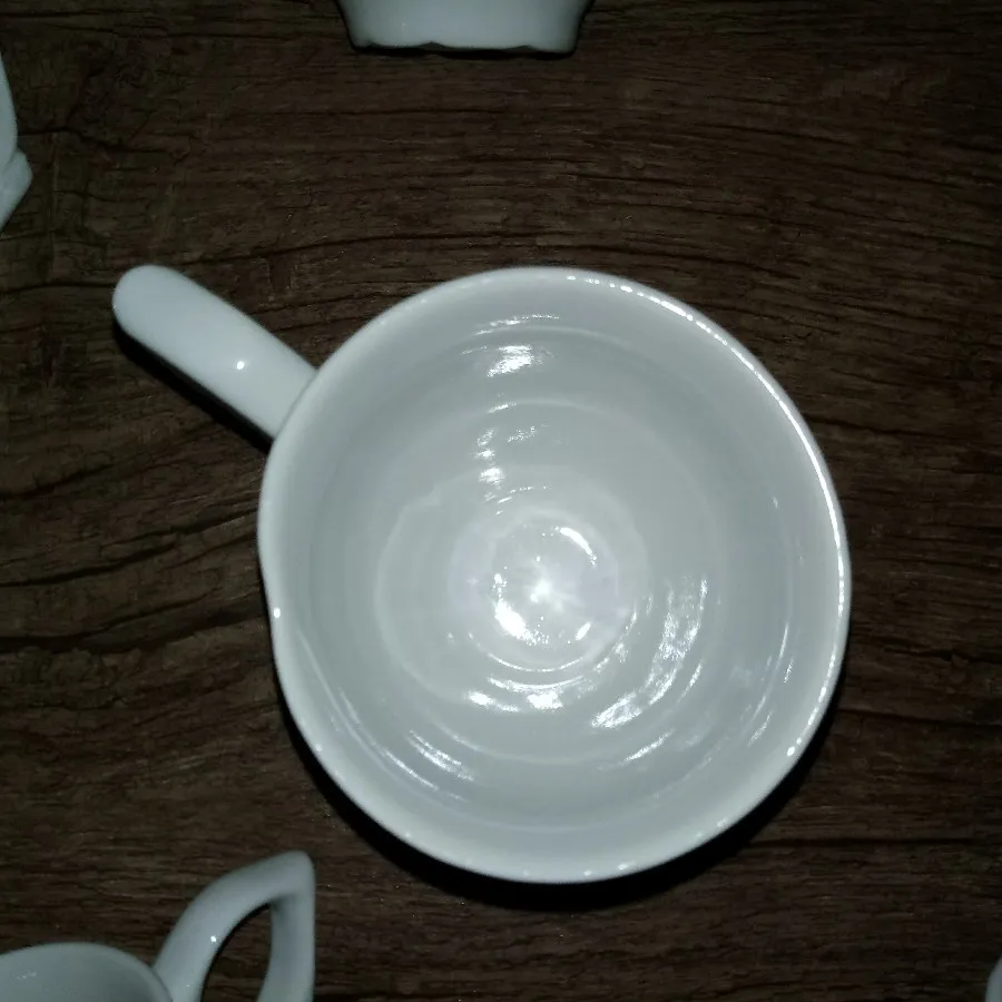 یه دست فنجون