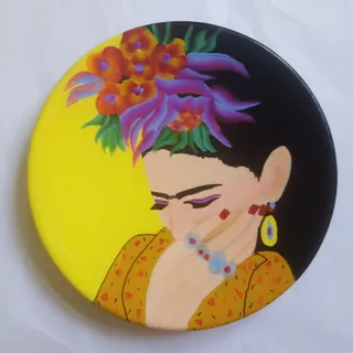 دیوارکوب سفالی فریداکالون