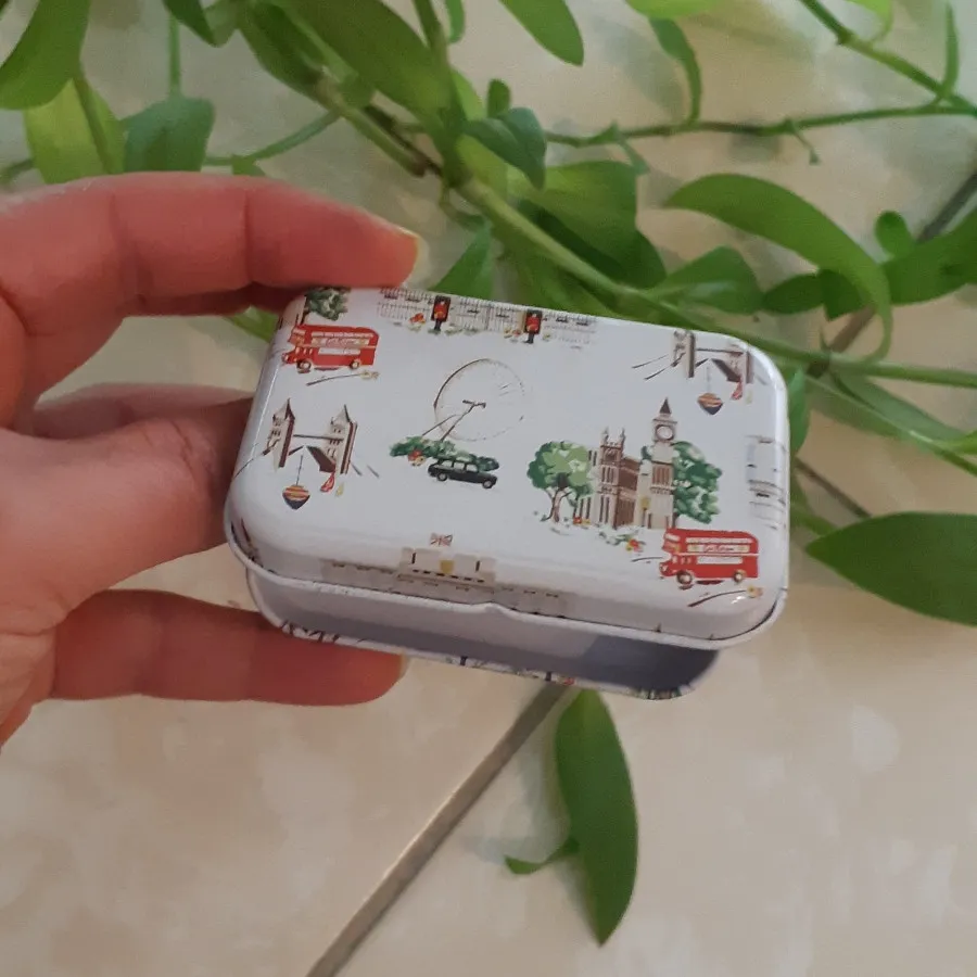 جعبه‌ فلزی