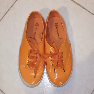 کفش اتمسفر نارنجی