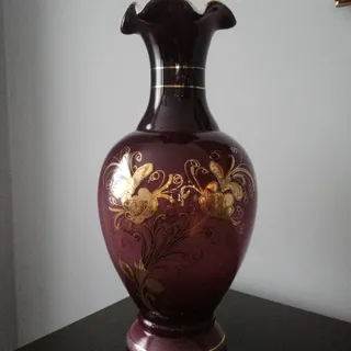 گلدان طلاکوب