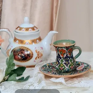 فنجان و نعلبکی میناکاری