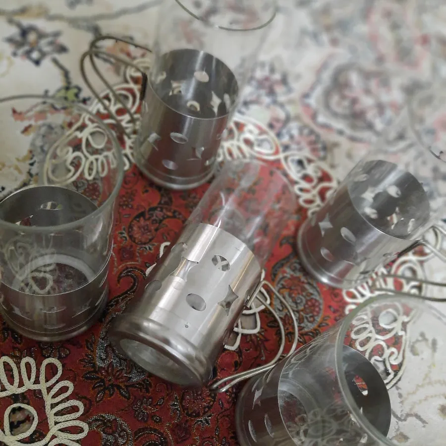 لیوان شربت خوری