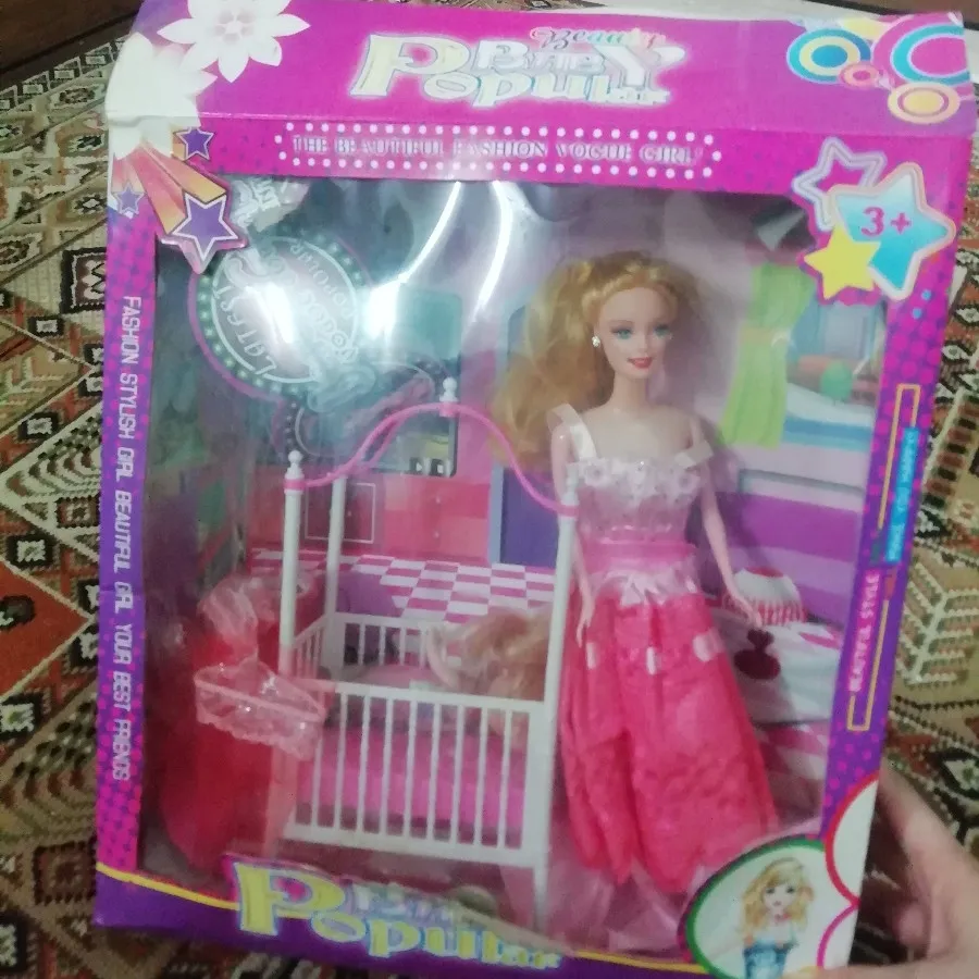 عروسک باربی
