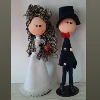 مجسمه عروس و داماد