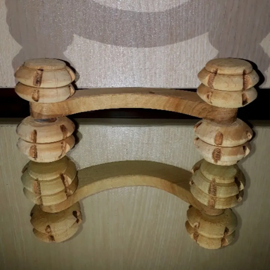 ماساژور چوبی