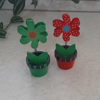 قاب عکس طرح گلدان