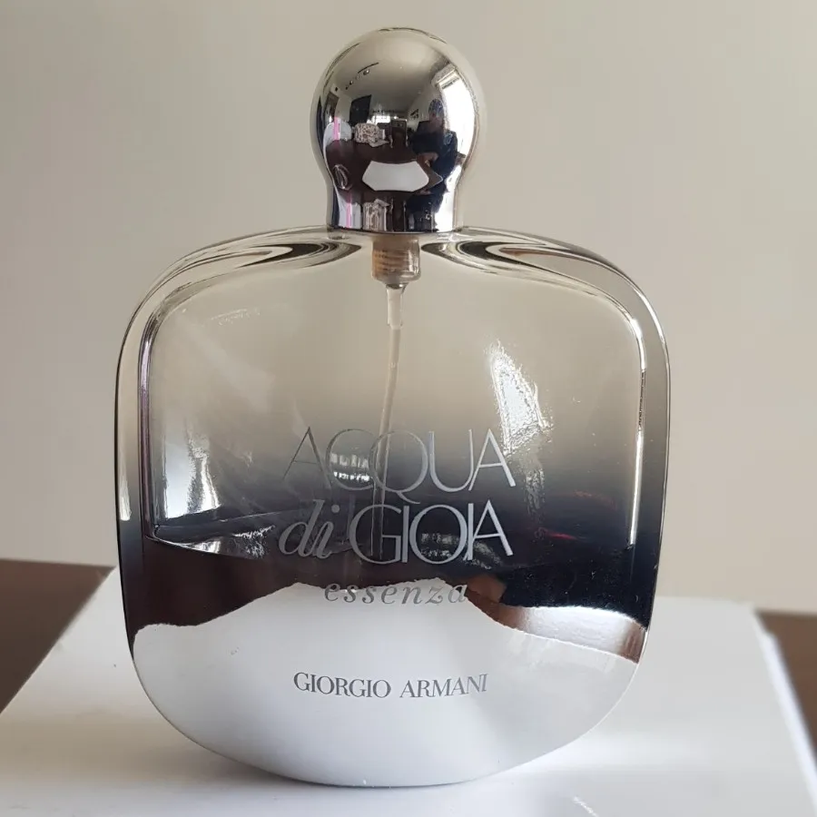 Acqua di Gioia Essenza GIORGIO ARMANI 100m