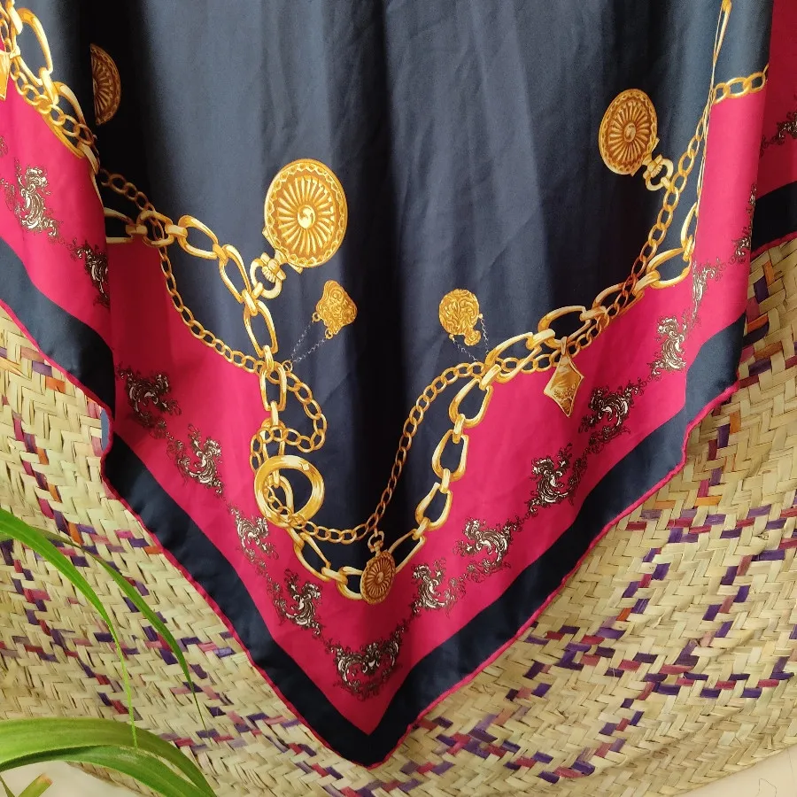 روسری دور دوز