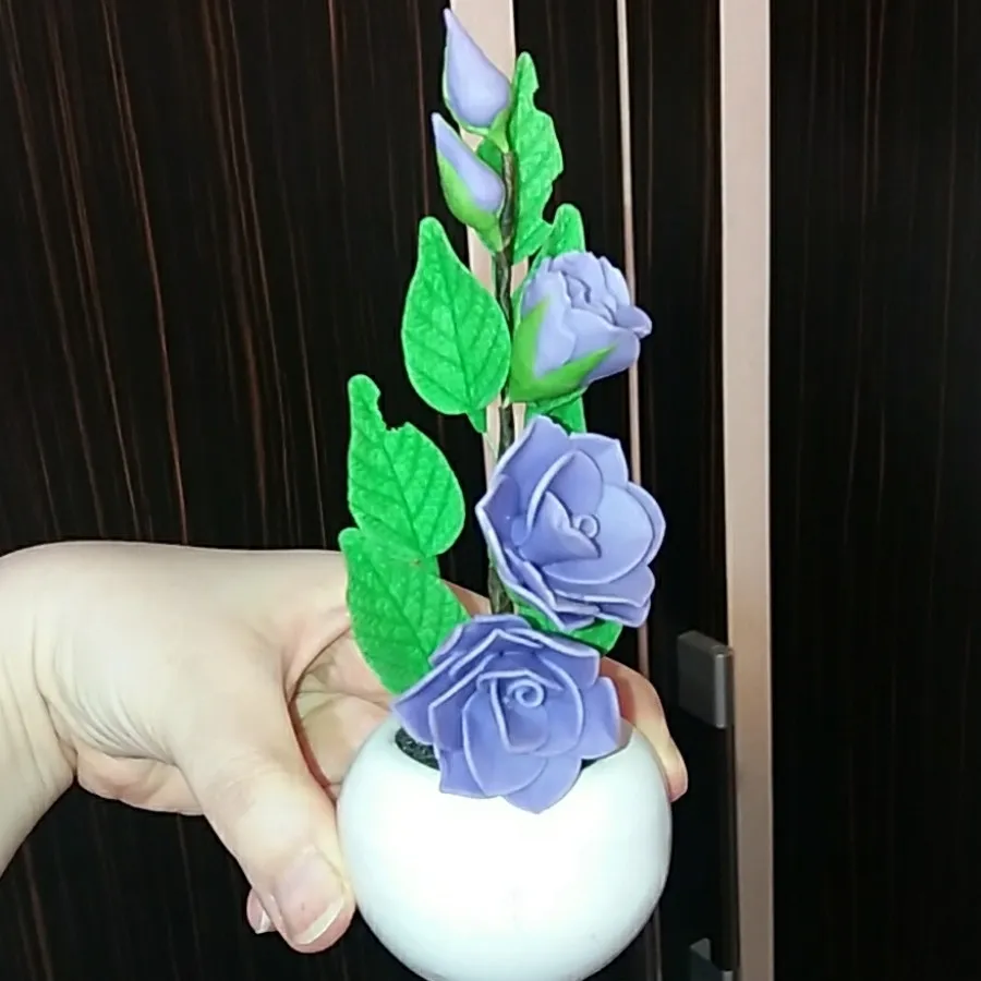 گلدان گل دکوری