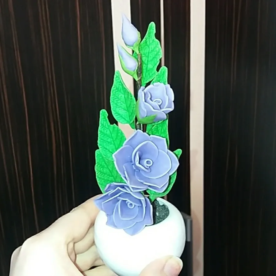 گلدان گل دکوری