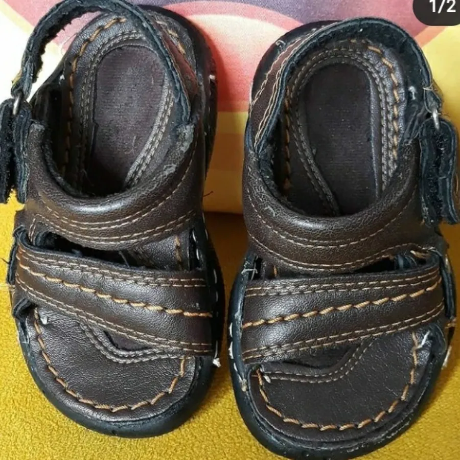 صندل نی نی