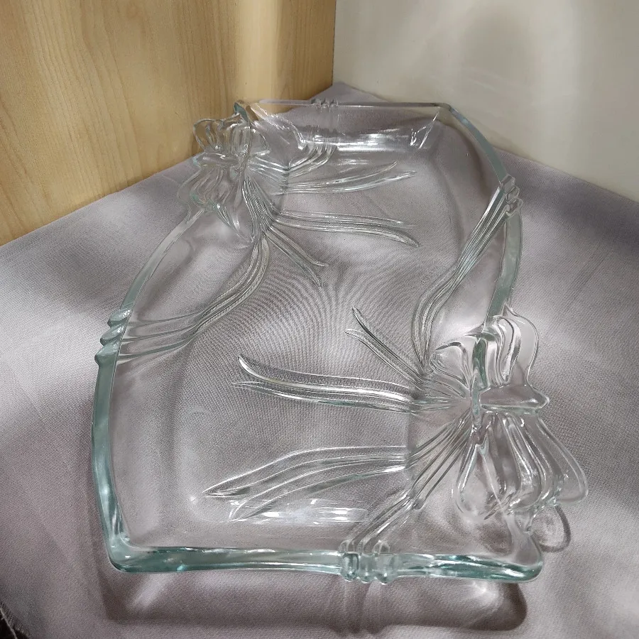 شیرینی خوری