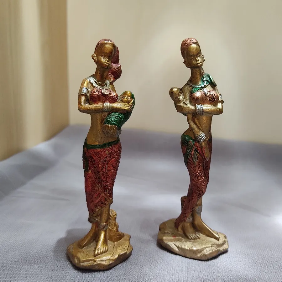 مجسمه پلی استر