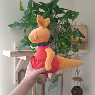 عروسک چرخدار