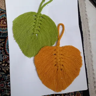 تک برگهای مکرومه