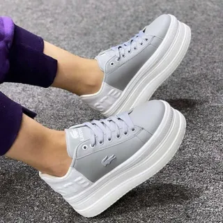 کتونی لاگوست