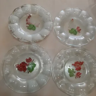 شیرینی خوری قدیمی.