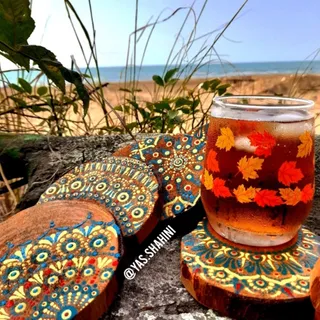 زیرلیوانی چوبی سنتی