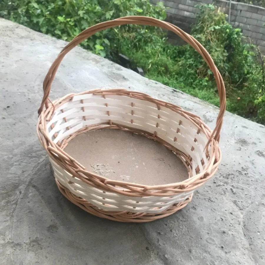 سبد حصیری