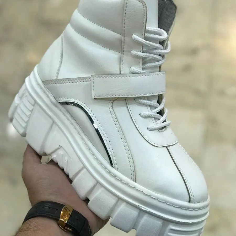 کتونی ساقدار