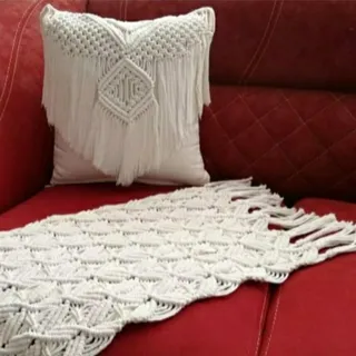 رانرو روکوسنی مکرومه بافی