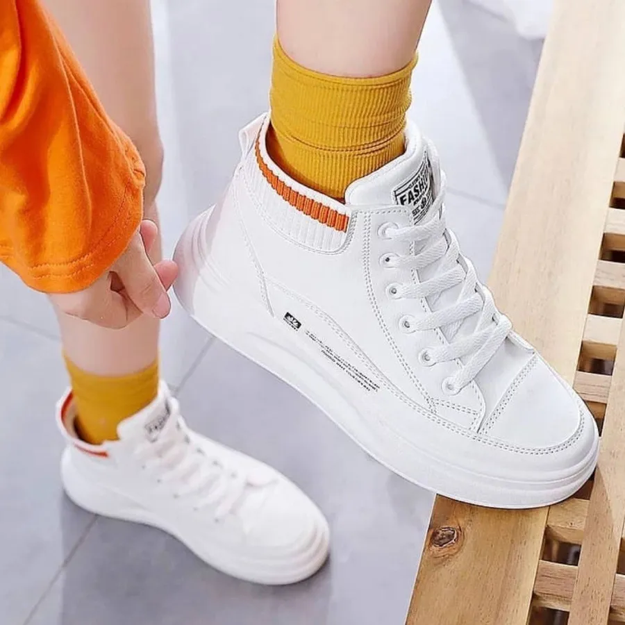 کتونی ساقدار