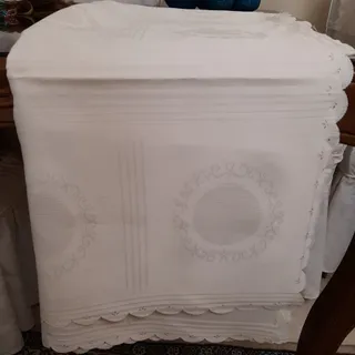 رومیزی اطلس