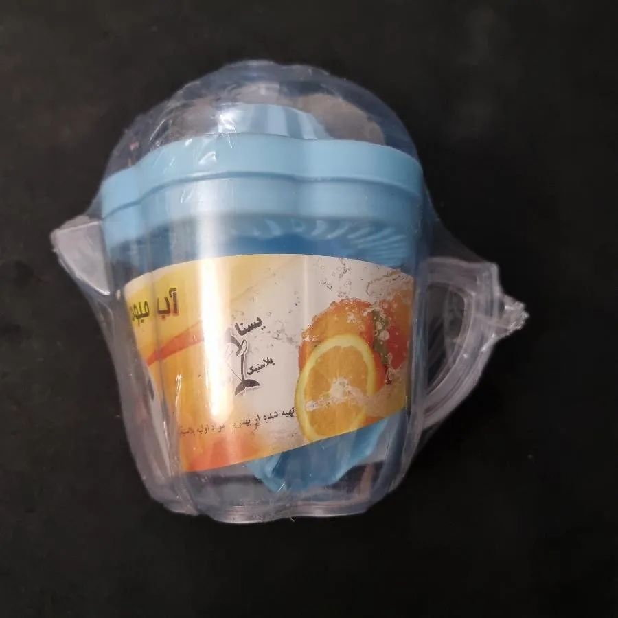 آبمیوه گیری دستی