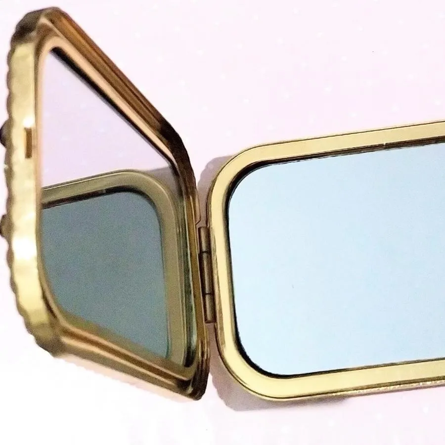 آینه جیبی طلایی زومدار