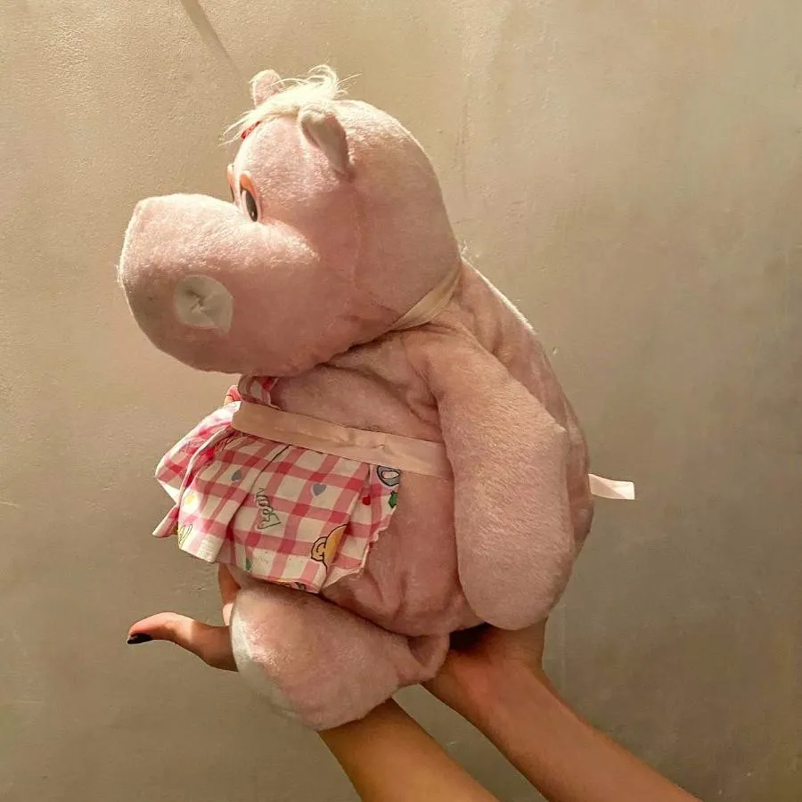 عروسک نرم هیپو صورتی