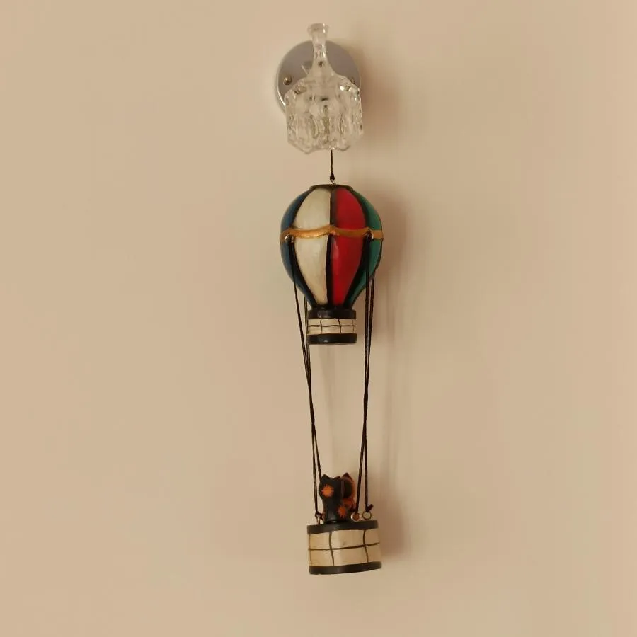 آویز بالون