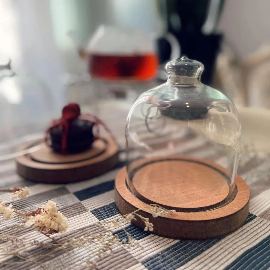 کره خوری چوب و بلور