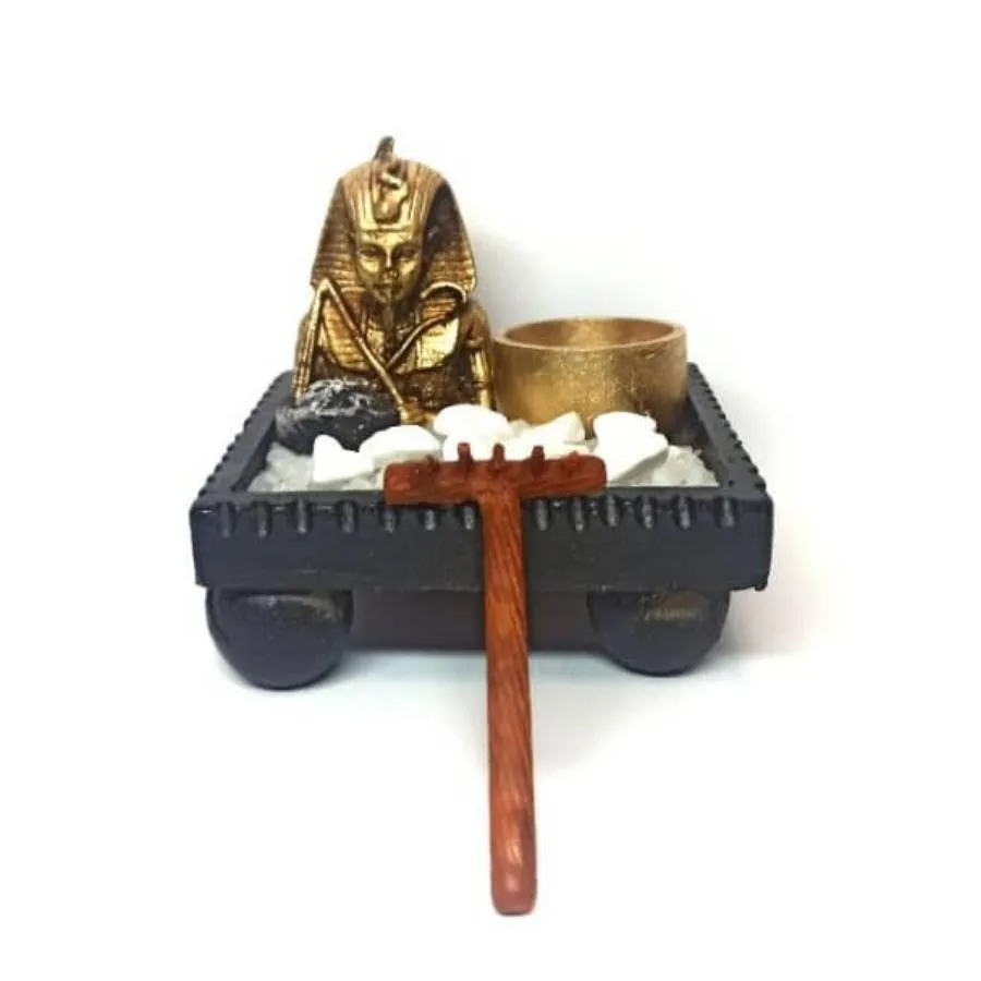 مجسمه فنگ شویی زن مصری