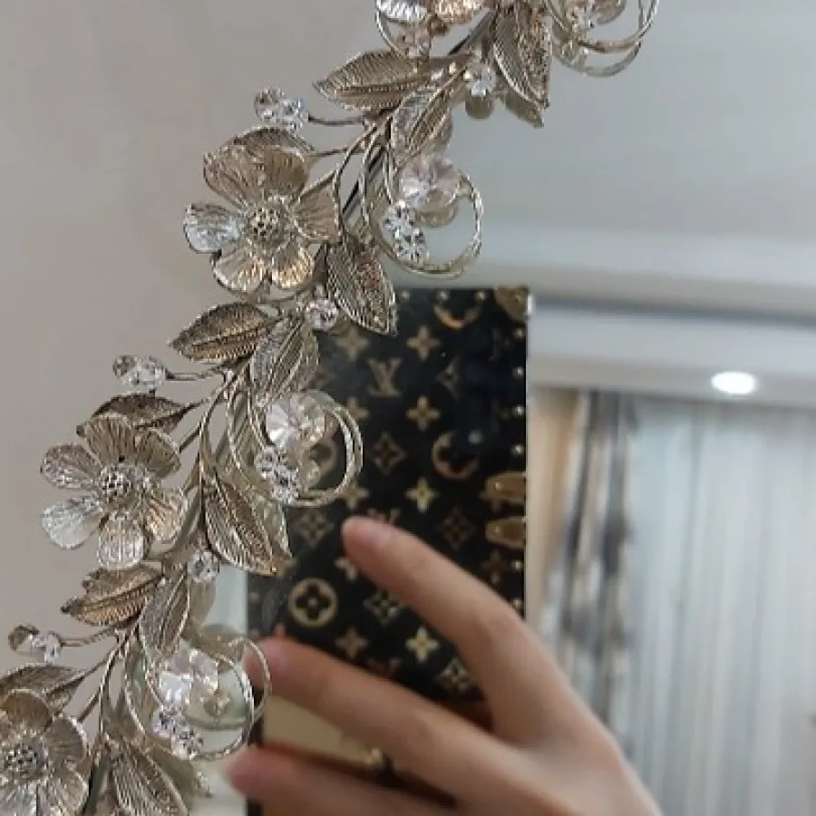 آینه عقد و دکوری نقره ای