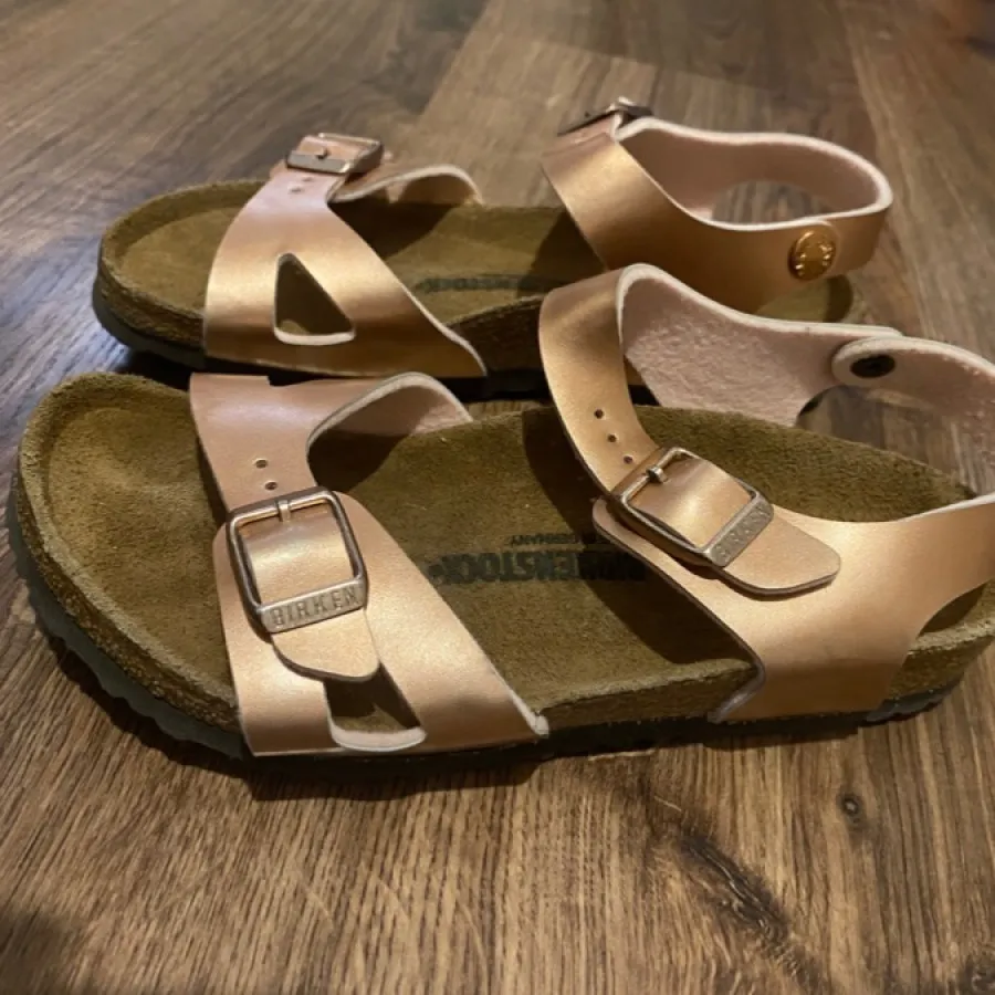 صندل بچگانه Birkenstock