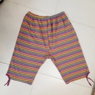 شلوارک زنانه