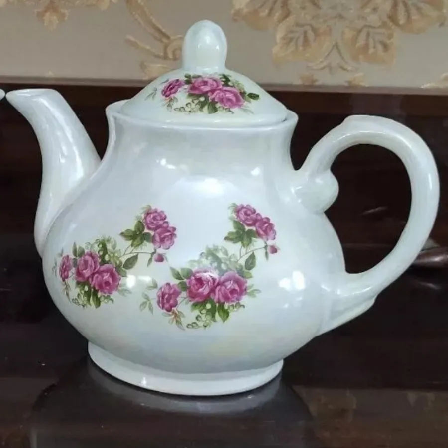 قوری گلسرخی