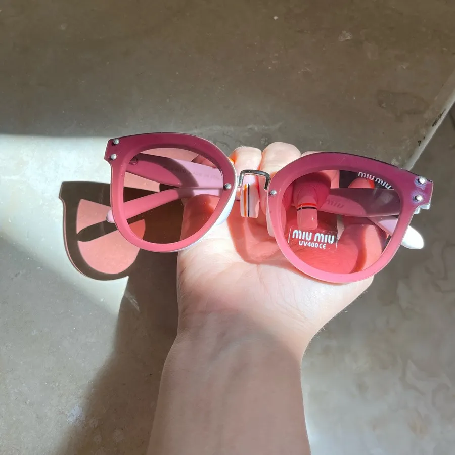 عینک آفتابی برند میومیو