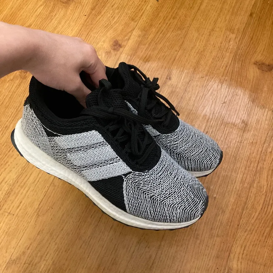 Adidas 37